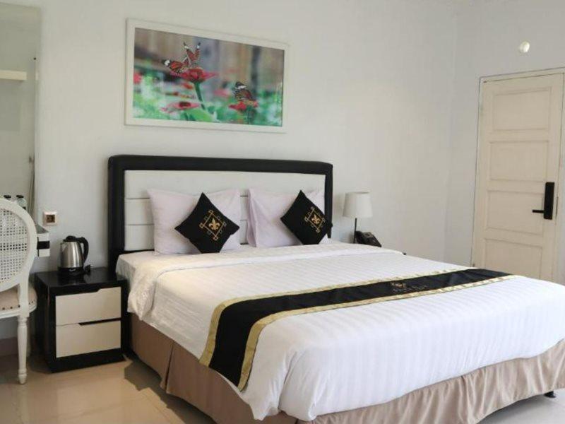 Chevilly Resort And Camp Bogor Esterno foto